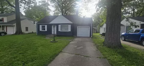 Exterior - 622 Maple St, Celina, OH 45822 photo 2 of 2
