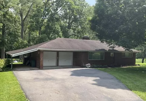 1008 N Hampton Rd, Springfield, OH 45504