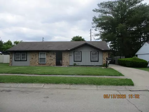 810 Bayberry Dr, New Carlisle, OH 45344