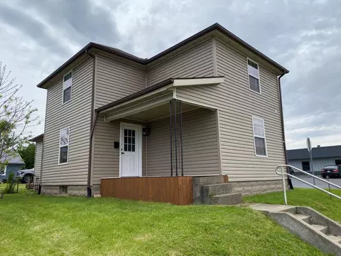 1329 S Main St, Bellefontaine, OH 43311