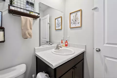 Bath - 5195 Burton Dr, Springfield, OH 45503 photo 5 of 5