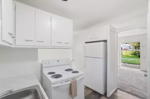 Kitchen - 1663-1665 Brentwood Dr, Springfield, OH 45503 photo 3 of 3