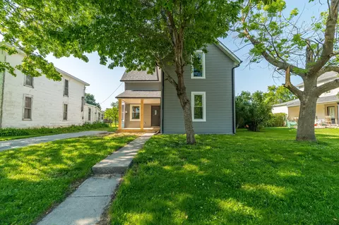 219 E Church St, Bradford, OH 45308