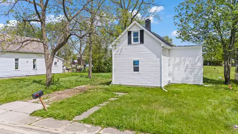 309 S Market St, Union City, OH 45390