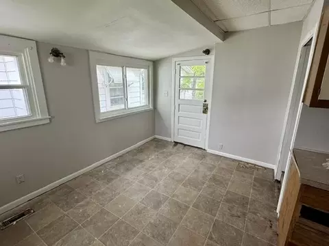 705 E Northern Ave, Springfield, OH 45503 photo 6