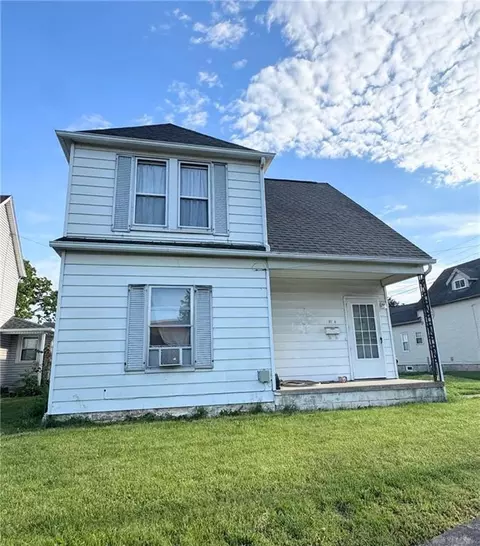 317 W Market St, Troy, OH 45373