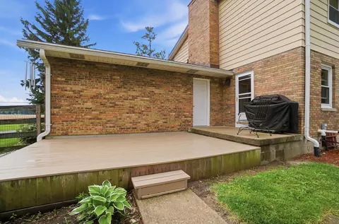 Exterior - 4170 Johnson Rd, Springfield, OH 45502 photo 8 of 21