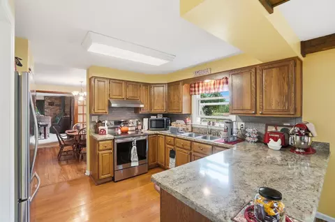 Kitchen - 4170 Johnson Rd, Springfield, OH 45502 photo 1 of 5