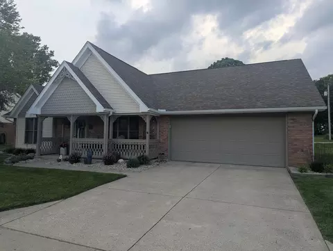 1602 Oldham Dr, Springfield, OH 45503