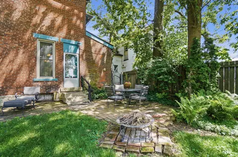 Exterior - 329 S Plum St, Springfield, OH 45506 photo 8 of 9