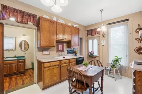 Kitchen - 329 S Plum St, Springfield, OH 45506 photo 1 of 6