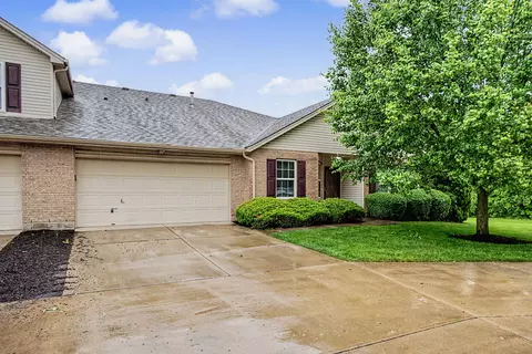 5005 Twin Lakes Cir, Englewood, OH 45322