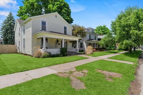 213 E Court St, Urbana, OH 43078
