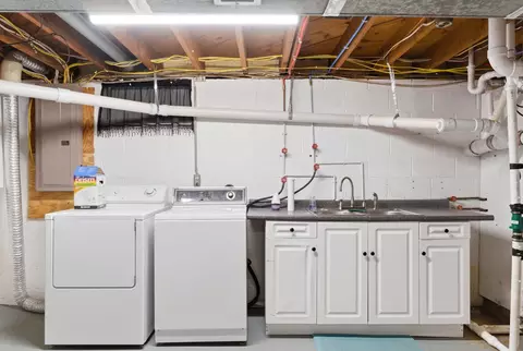 Other - 708 Lawnview Ave, Springfield, OH 45505 photo 6 of 9