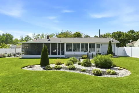 Exterior - 708 Lawnview Ave, Springfield, OH 45505 photo 8 of 13
