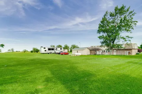 Exterior - 14846 Lock 2 Rd, Botkins, OH 45306 photo 8 of 9