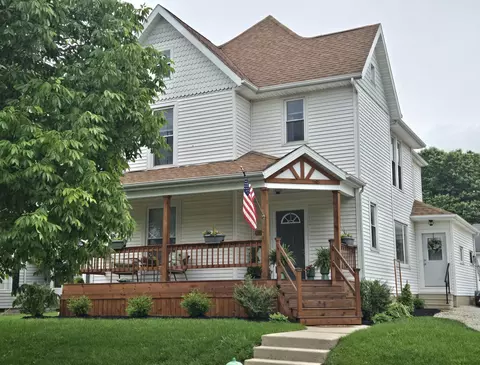 304 N Walnut St, Saint Marys, OH 45885