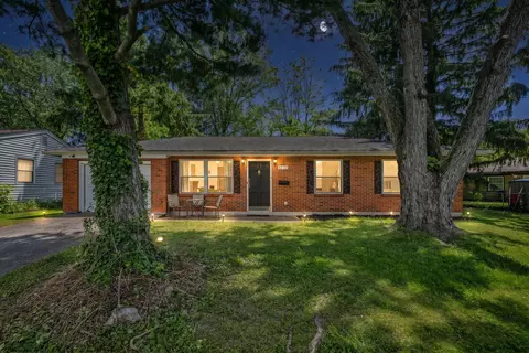 3252 Burdett Ct, Columbus, OH 43232