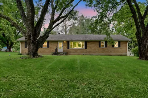 2591 Old Springfield Rd, Springfield, OH 45502