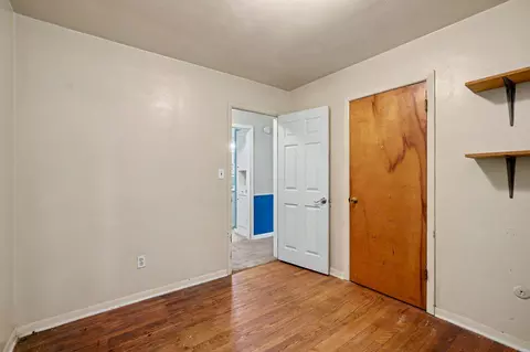 Bedroom - 2591 Old Springfield Rd, Springfield, OH 45502 photo 4 of 6