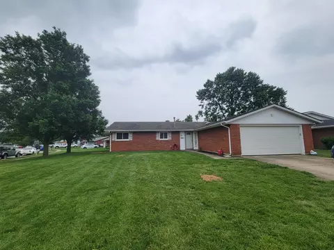 5408 Ottawa Dr, Fairborn, OH 45324