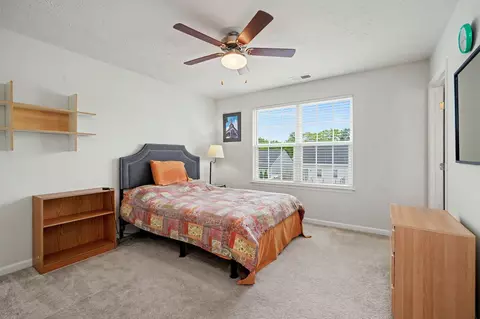 Bedroom - 157 Cresting Rd, Fairborn, OH 45324 photo 1 of 6