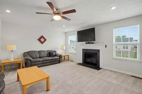 Living - 157 Cresting Rd, Fairborn, OH 45324 photo 1 of 4