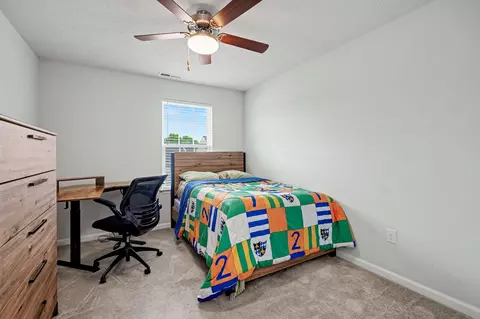 Bedroom - 157 Cresting Rd, Fairborn, OH 45324 photo 3 of 6