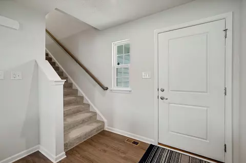 Entry Way - 157 Cresting Rd, Fairborn, OH 45324 photo 1 of 6