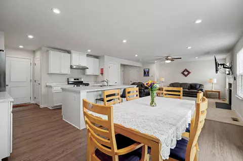 Dining - 157 Cresting Rd, Fairborn, OH 45324 photo 2 of 2