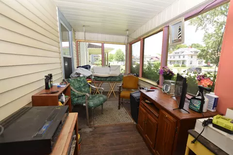 Exterior - 705 E Cassilly St, Springfield, OH 45503 photo 7 of 8