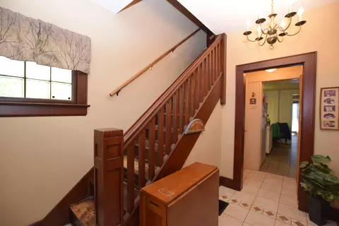 Entry Way - 705 E Cassilly St, Springfield, OH 45503 photo 1 of 3