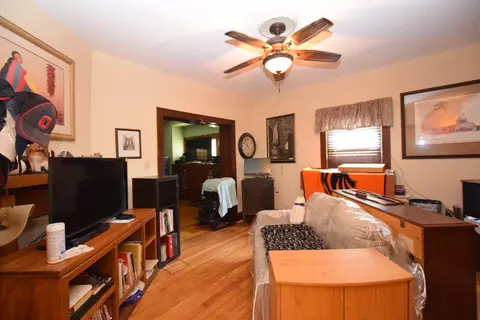 Living - 705 E Cassilly St, Springfield, OH 45503 photo 1 of 2