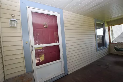 Exterior - 705 E Cassilly St, Springfield, OH 45503 photo 8 of 8
