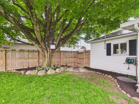 Exterior - 7947 E State Route 41, Troy, OH 45373 photo 5 of 8