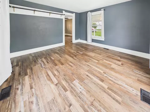 Living - 7947 E State Route 41, Troy, OH 45373 photo 5 of 6