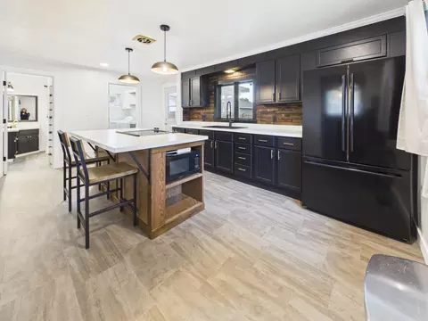 Kitchen - 7947 E State Route 41, Troy, OH 45373 photo 2 of 4