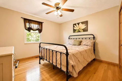 Bedroom - 4401 Mumper Rd, Springfield, OH 45502 photo 3 of 5