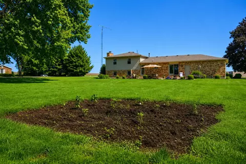 Exterior - 4401 Mumper Rd, Springfield, OH 45502 photo 8 of 9