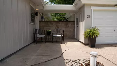 Exterior - 29 Gordon Rd, Springfield, OH 45504 photo 3 of 10