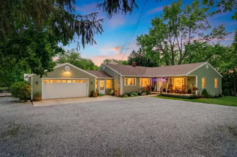 12808 Canning Factory Rd, Wapakoneta, OH 45895