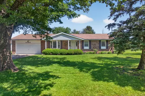 2105 Fenner Rd, Troy, OH 45373