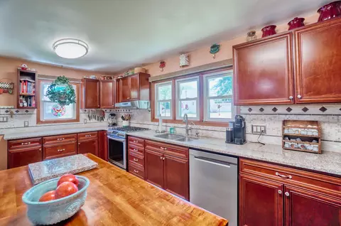 Kitchen - 302 Doering St, Sidney, OH 45365 photo 2 of 5