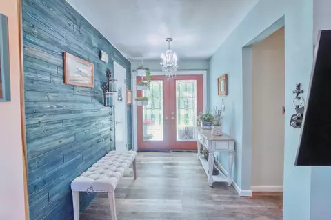 Entry Way - 302 Doering St, Sidney, OH 45365 photo 1 of 2
