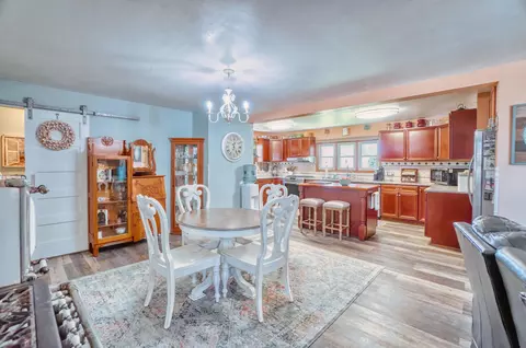 Dining - 302 Doering St, Sidney, OH 45365 photo 1 of 3