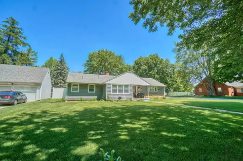 Exterior - 302 Doering St, Sidney, OH 45365 photo 2 of 13