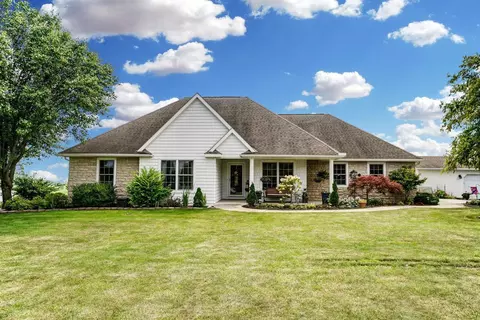1564 County Road 10, Bellefontaine, OH 43311
