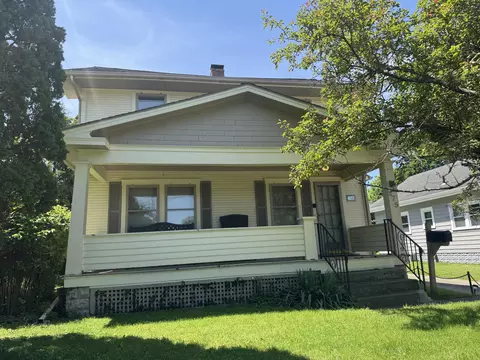 375 Ridge Rd, Springfield, OH 45503