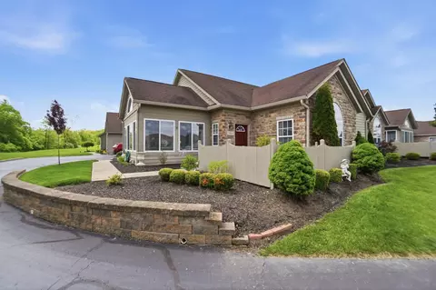 2869 Riverwalk Blvd, Lima, OH 45806