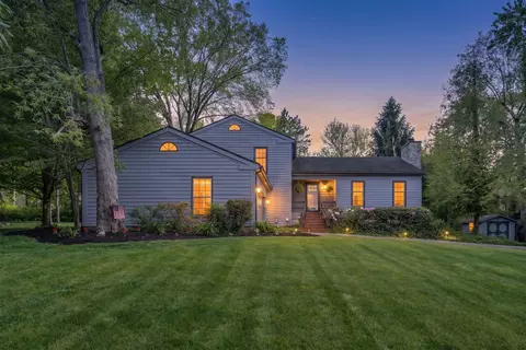 141 Camelot Dr, Urbana, OH 43078
